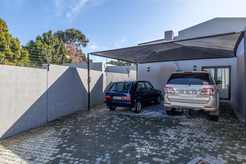 To Let 3 Bedroom Property for Rent in Constantia Western Cape